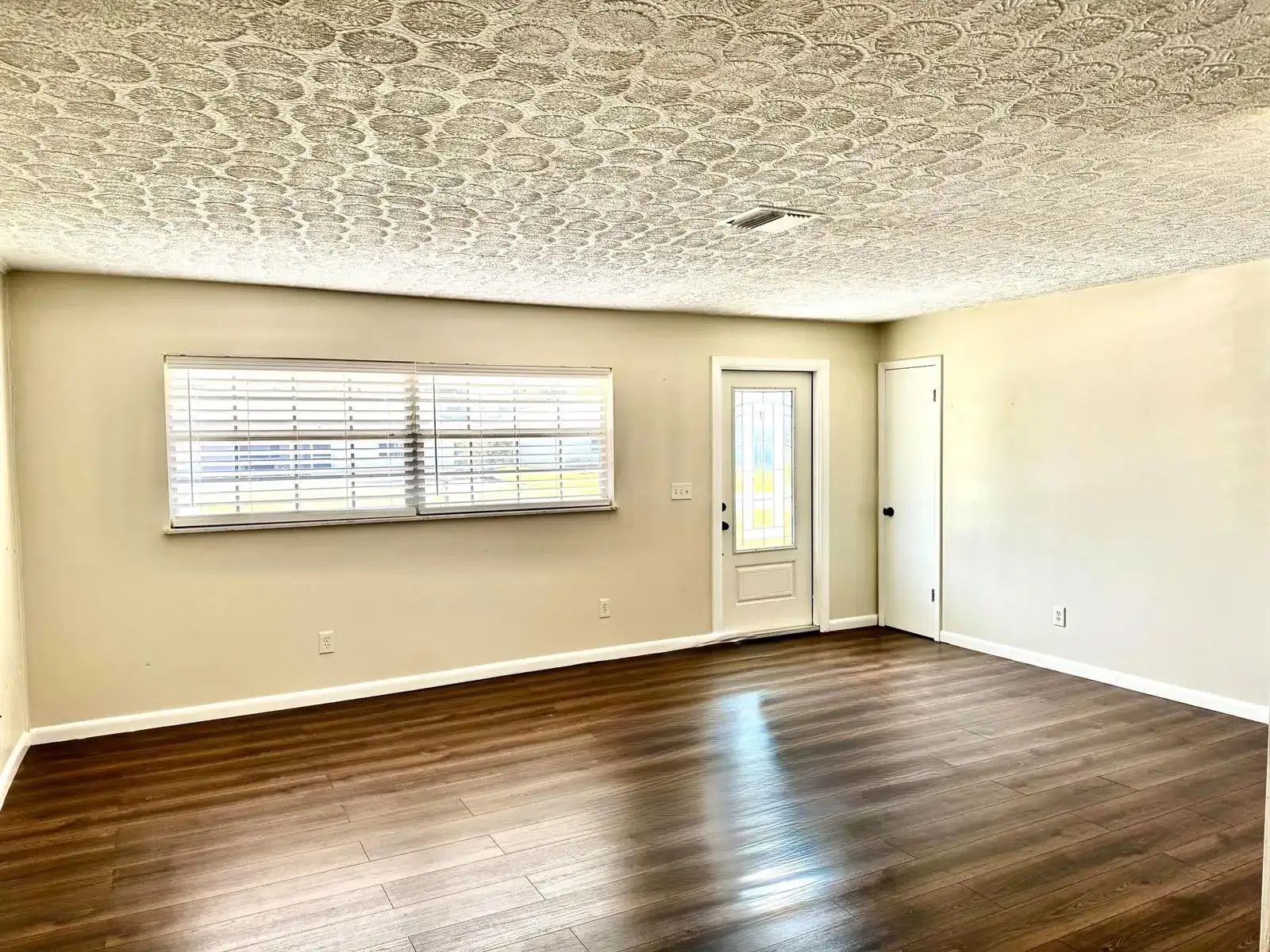 5105 Birch Drive, Fort Pierce FL 34982 photo 3