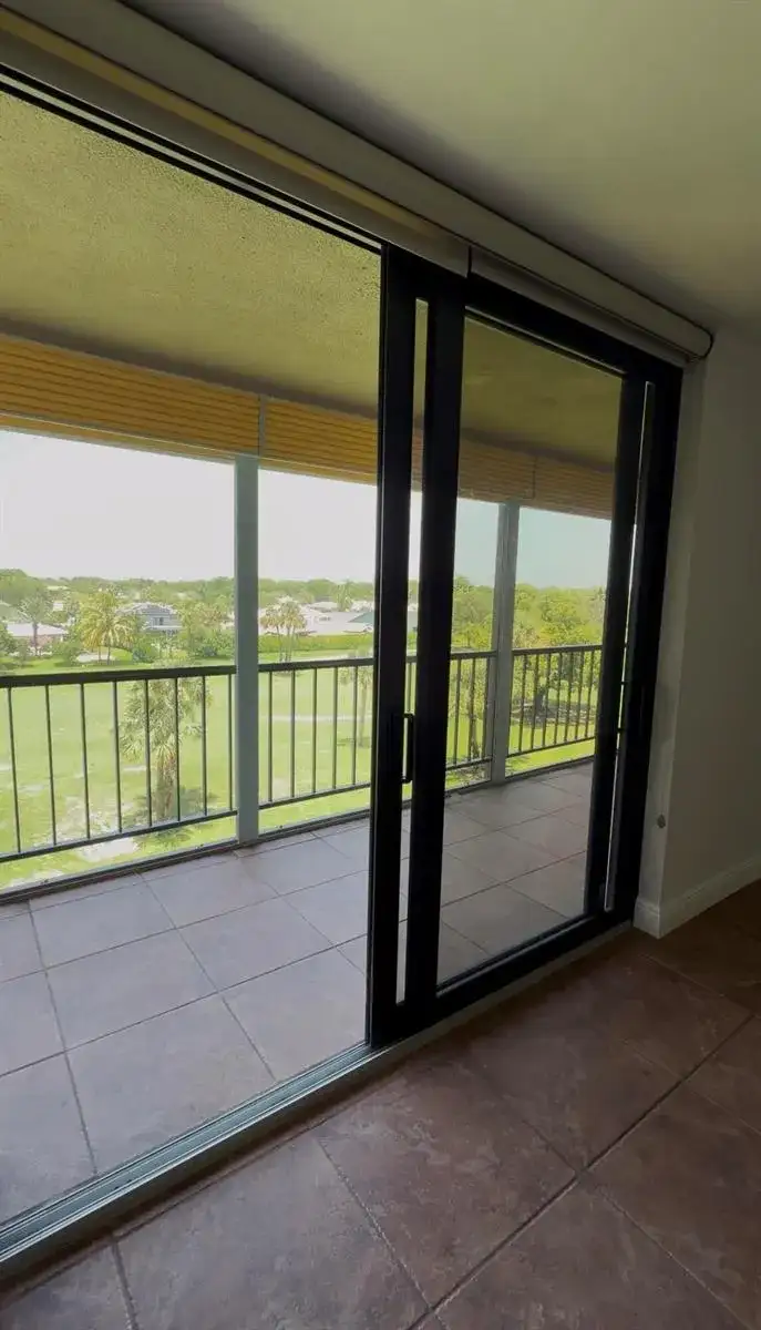 2430 DEER CREEK COUNTRY CLUB Boulevard # 506, Deerfield Beach FL 33442 photo 4