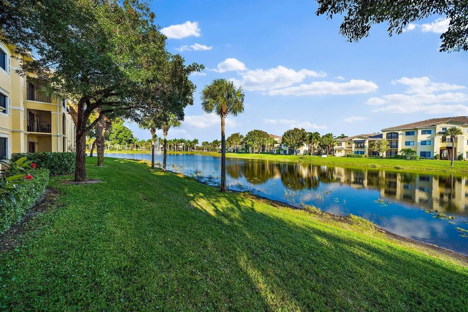 2725 Anzio Court # 107, Palm Beach Gardens FL 33410 photo 4