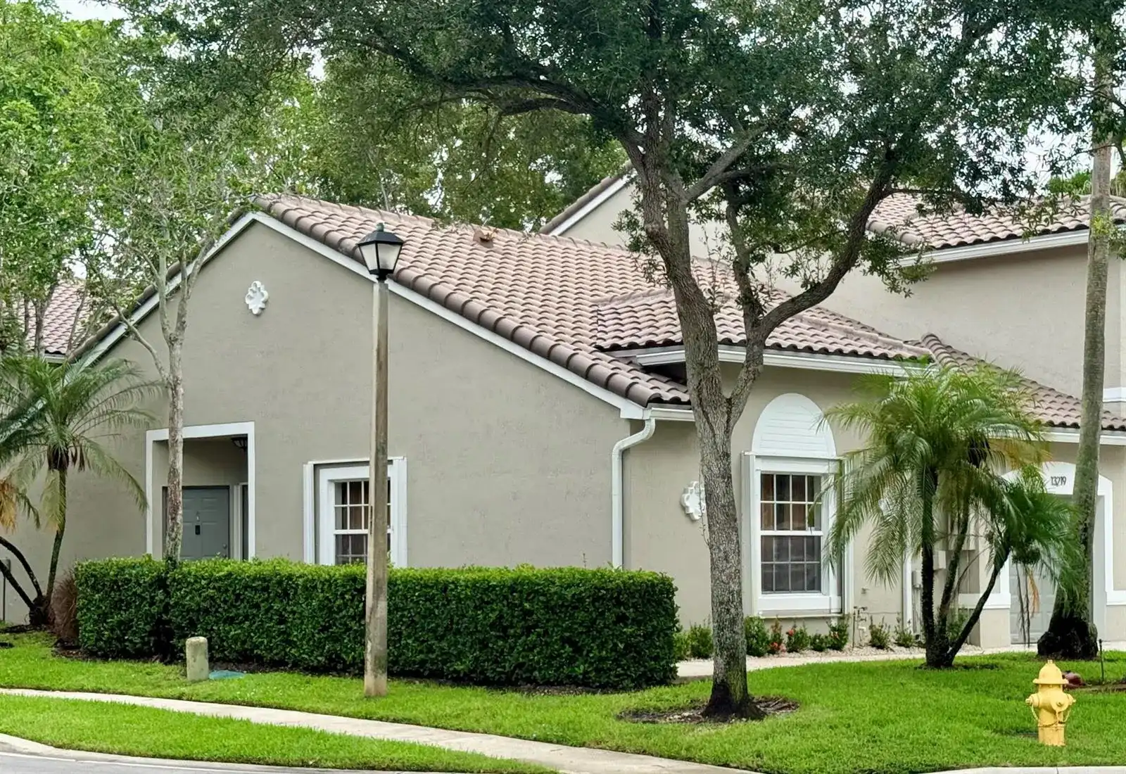 13219 NW 7TH Manor, Plantation FL 33325