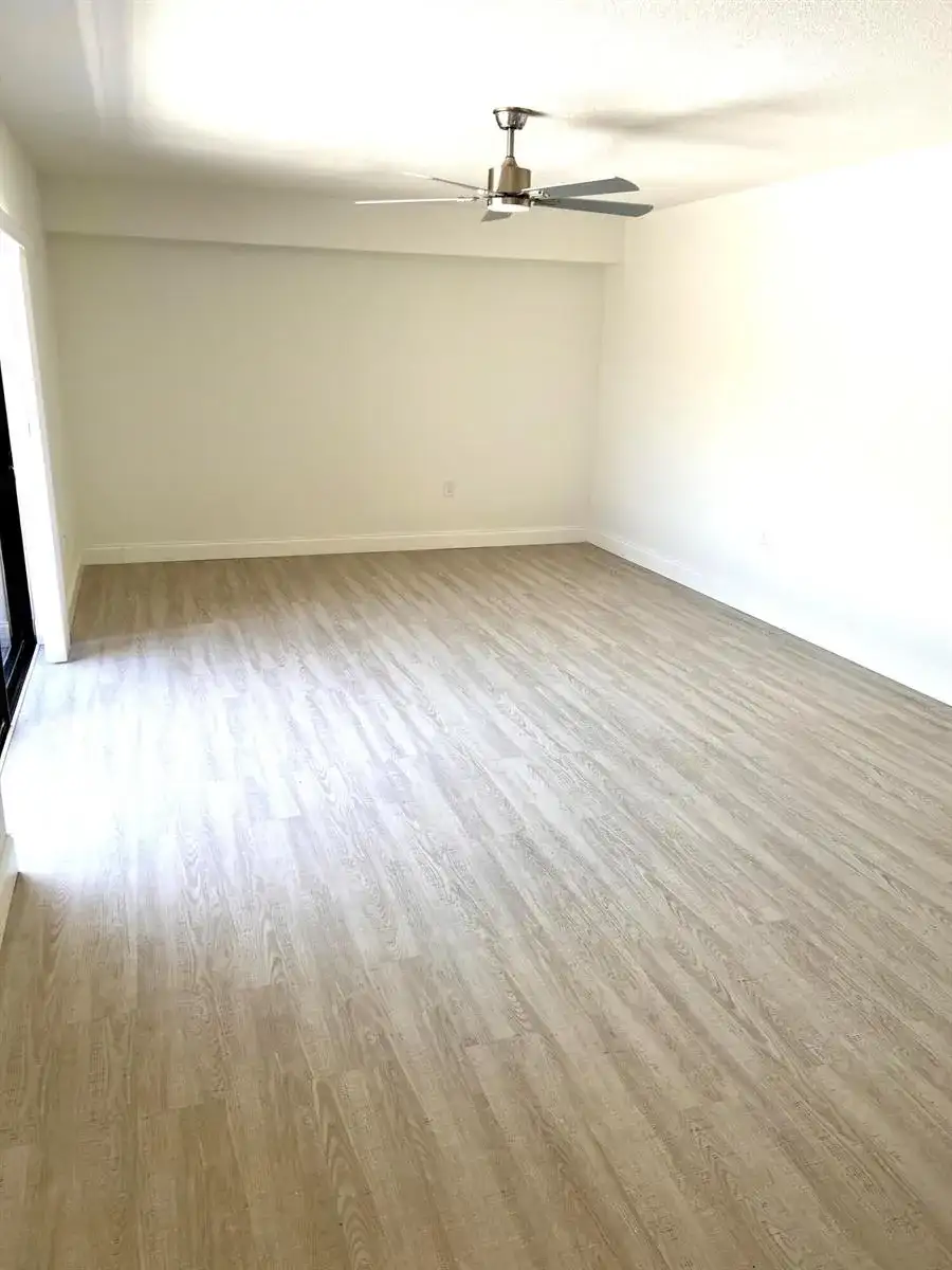 5121 51st Way, West Palm Beach FL 33409 photo 5