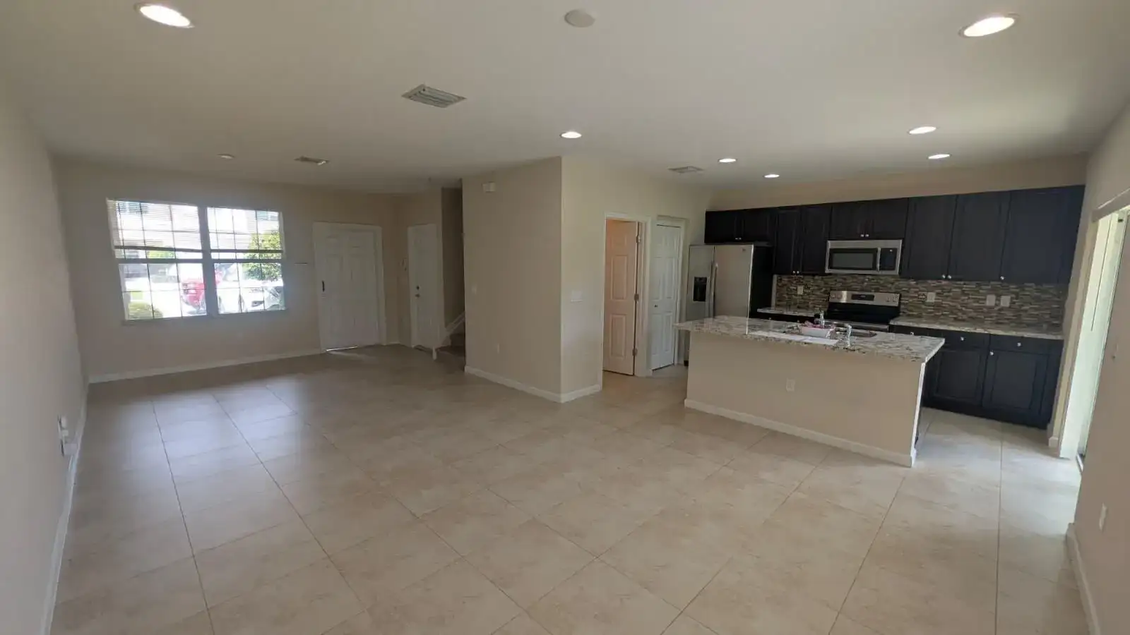 2900 NW TREVISO Circle, Port St. Lucie FL 34986 photo 3
