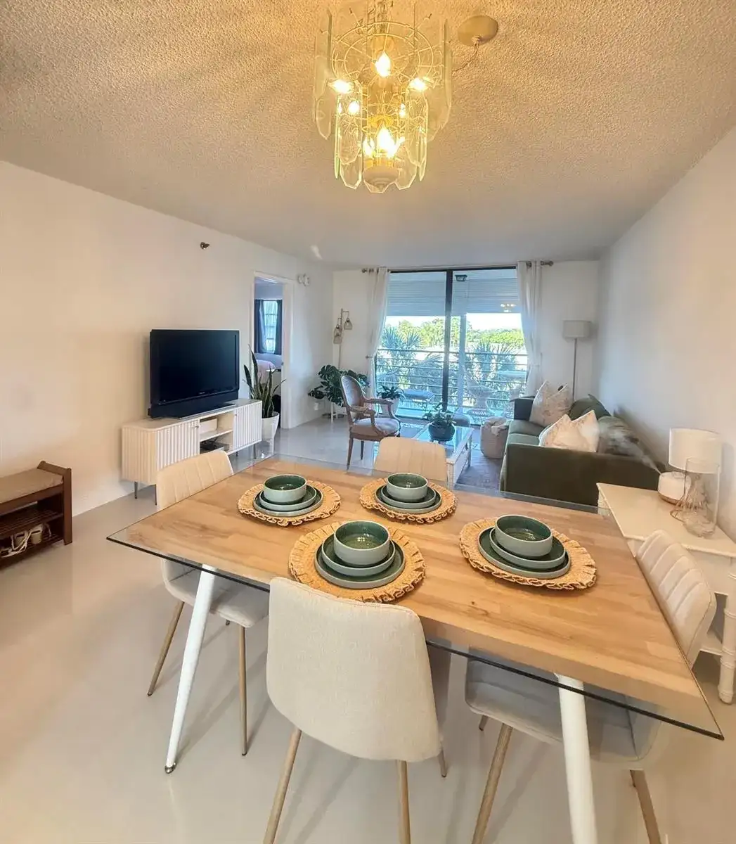4640 LUCERNE LAKES Boulevard W # 402, Lake Worth FL 33467 photo 4