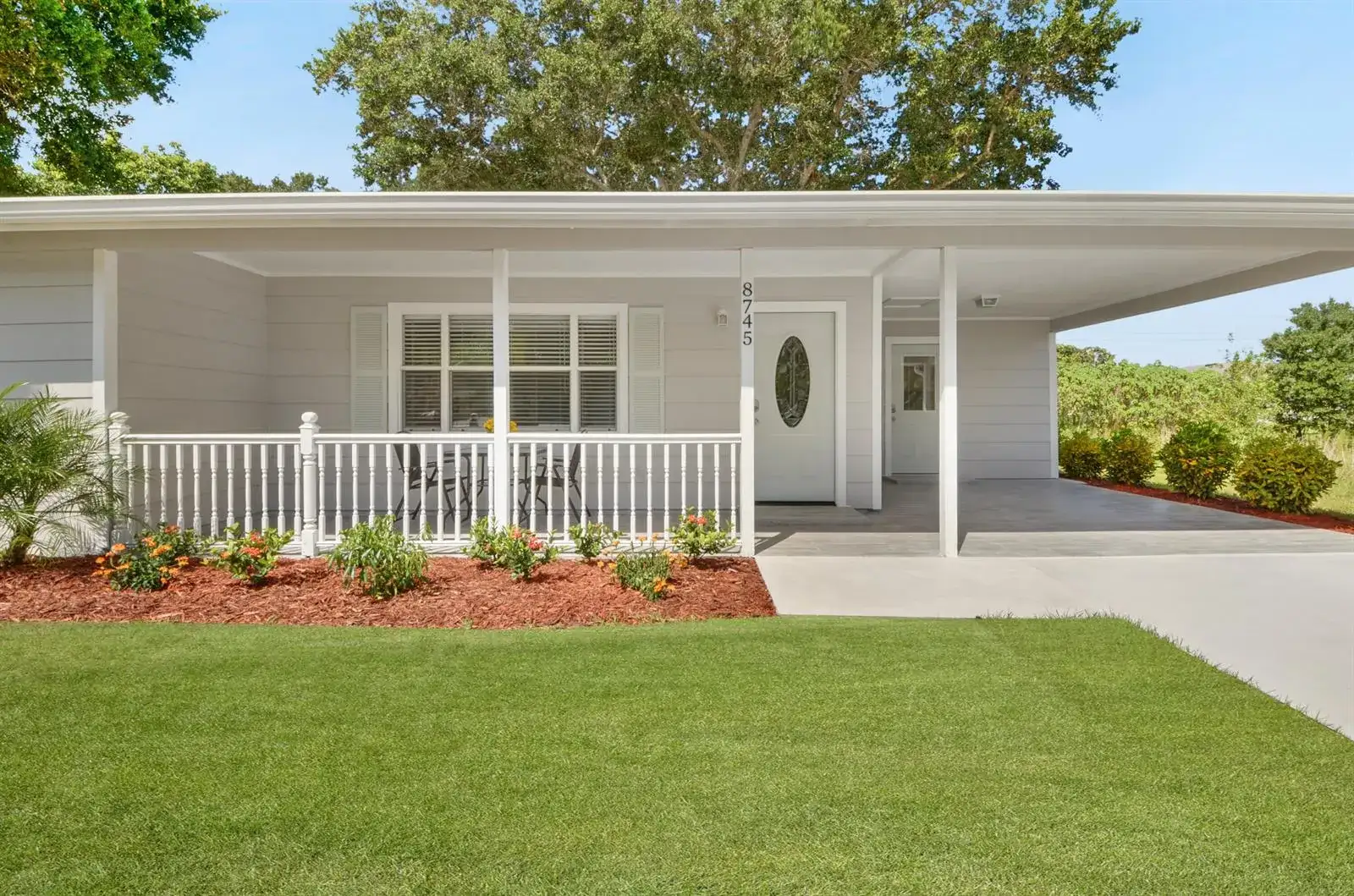 8745 98TH Court, Vero Beach FL 32967 photo 3