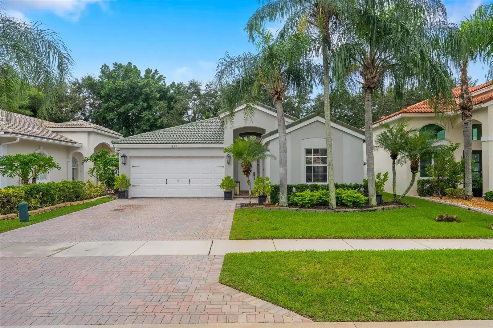 4221 Bluff Harbor Way, Wellington FL 33449