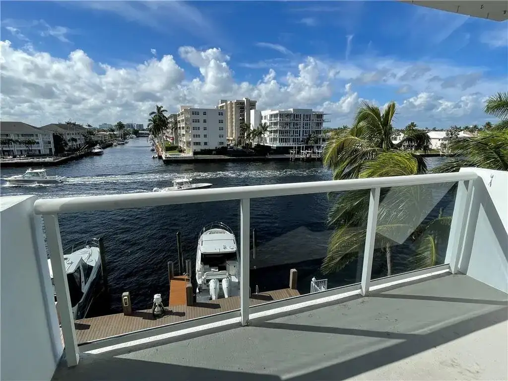 3301 NE 32ND Avenue # 403, Fort Lauderdale FL 33308 photo 2