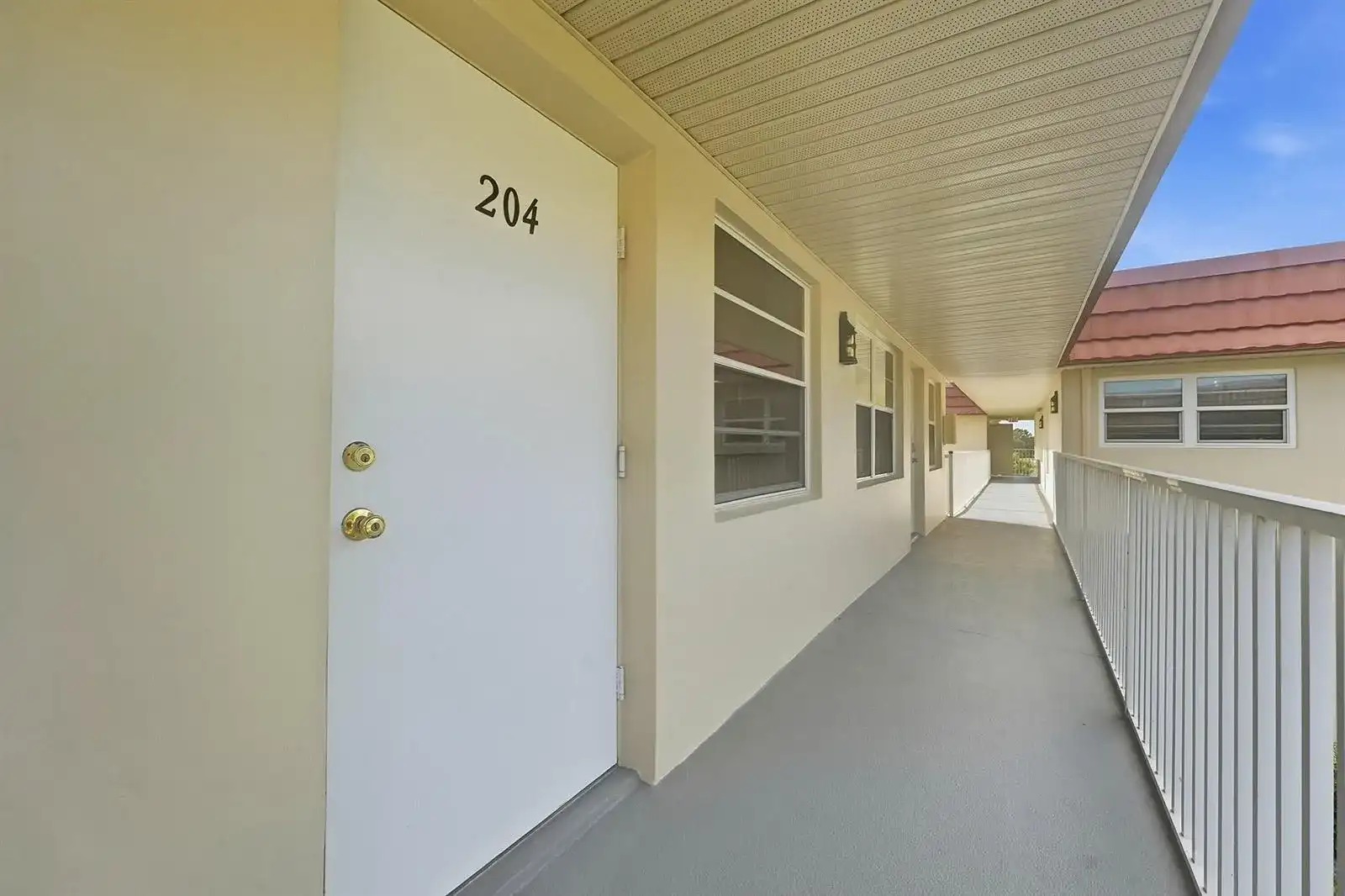 31 Pine Arbor Lane Unit 204, Vero Beach FL 32962