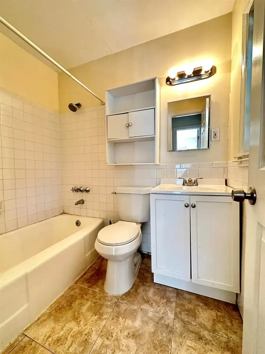 517 Kanuga Drive Unit 3, West Palm Beach FL 33401 photo 5