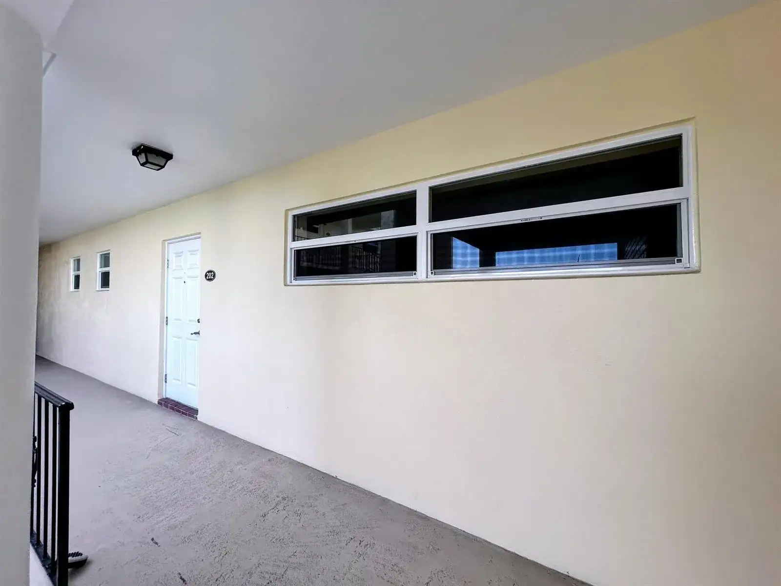 21 Colonial Club Drive # 202, Boynton Beach FL 33435 photo 4