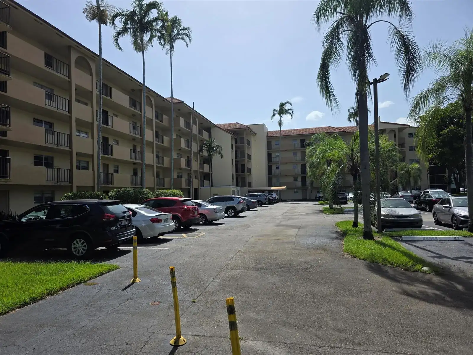 3905 N NOB HILL Road # 206, Sunrise FL 33351 photo 3