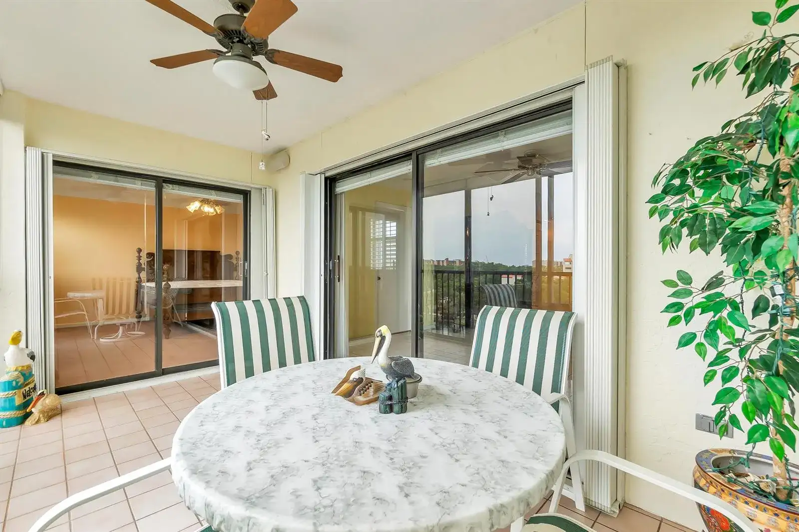 2334 S Cypress Bend Drive # 602, Pompano Beach FL 33069 photo 5