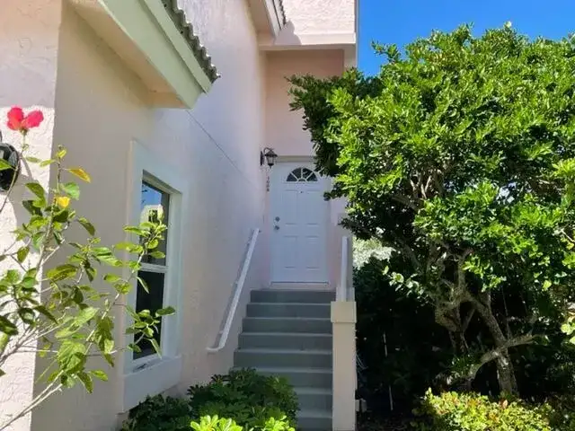 3008 FAIRWAY Drive N, Jupiter FL 33477 photo 2