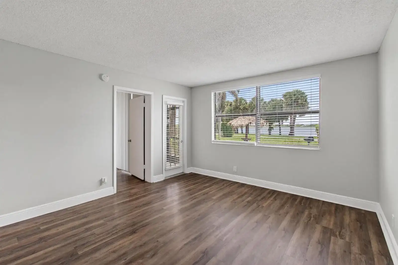 714 Executive Center Drive # 13, West Palm Beach FL 33401 photo 4