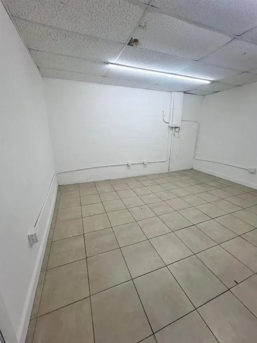 1750 LATHAM Road # 13, West Palm Beach FL 33409 photo 2