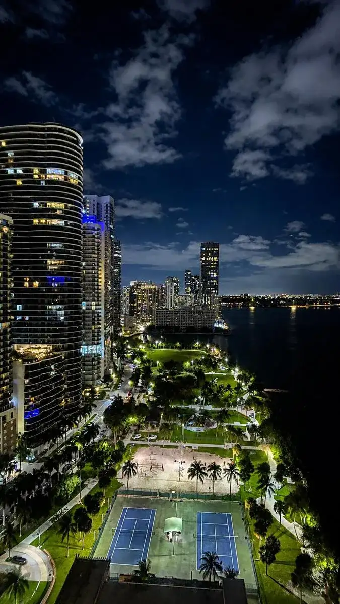 1717 N BAYSHORE Drive # 2935, Miami FL 33132 photo 3