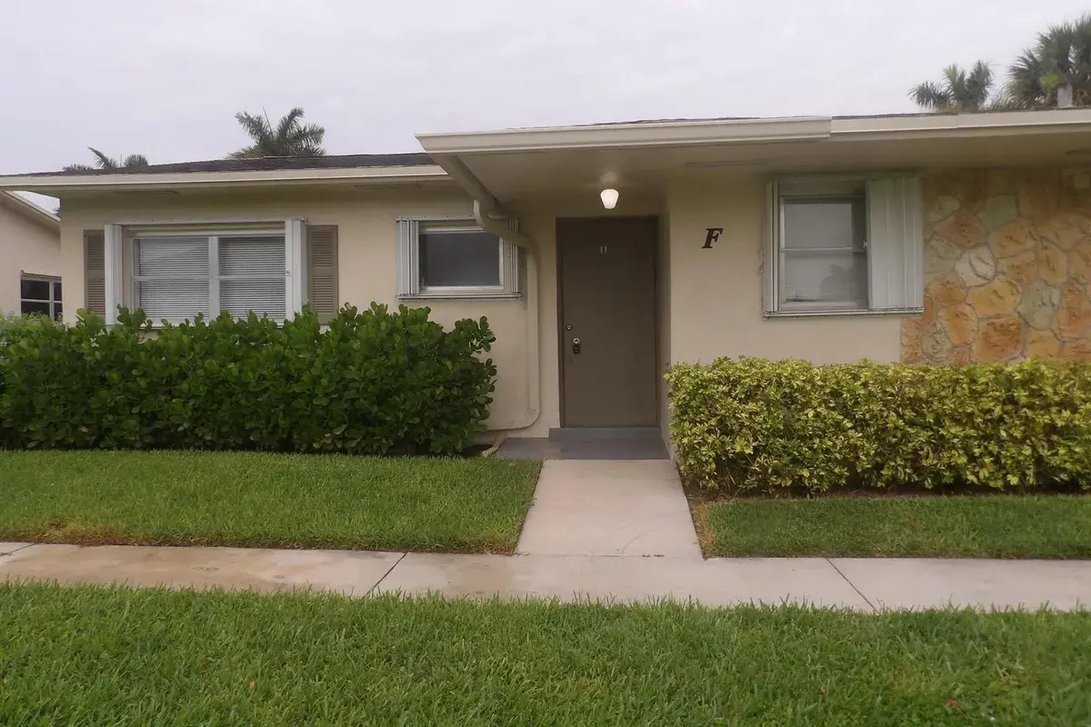 2679 Emory Drive E # F, West Palm Beach FL 33415