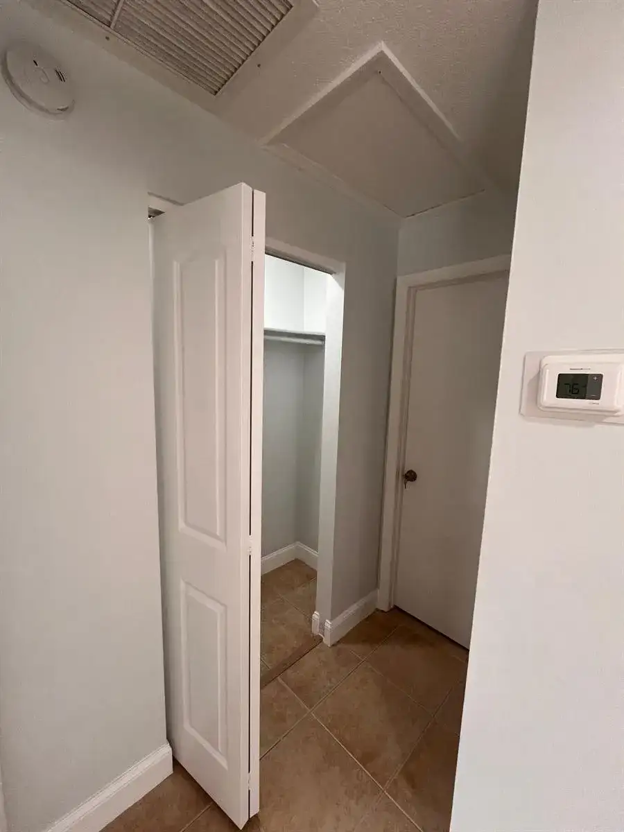 522 46th Street, West Palm Beach FL 33407 photo 4