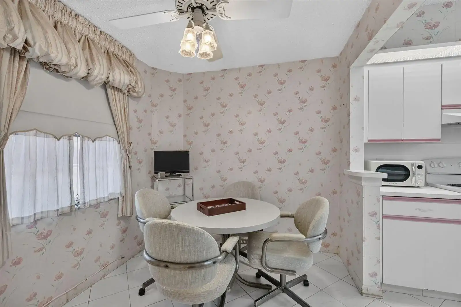 1703 Andros Isle # M3, Coconut Creek FL 33066 photo 3