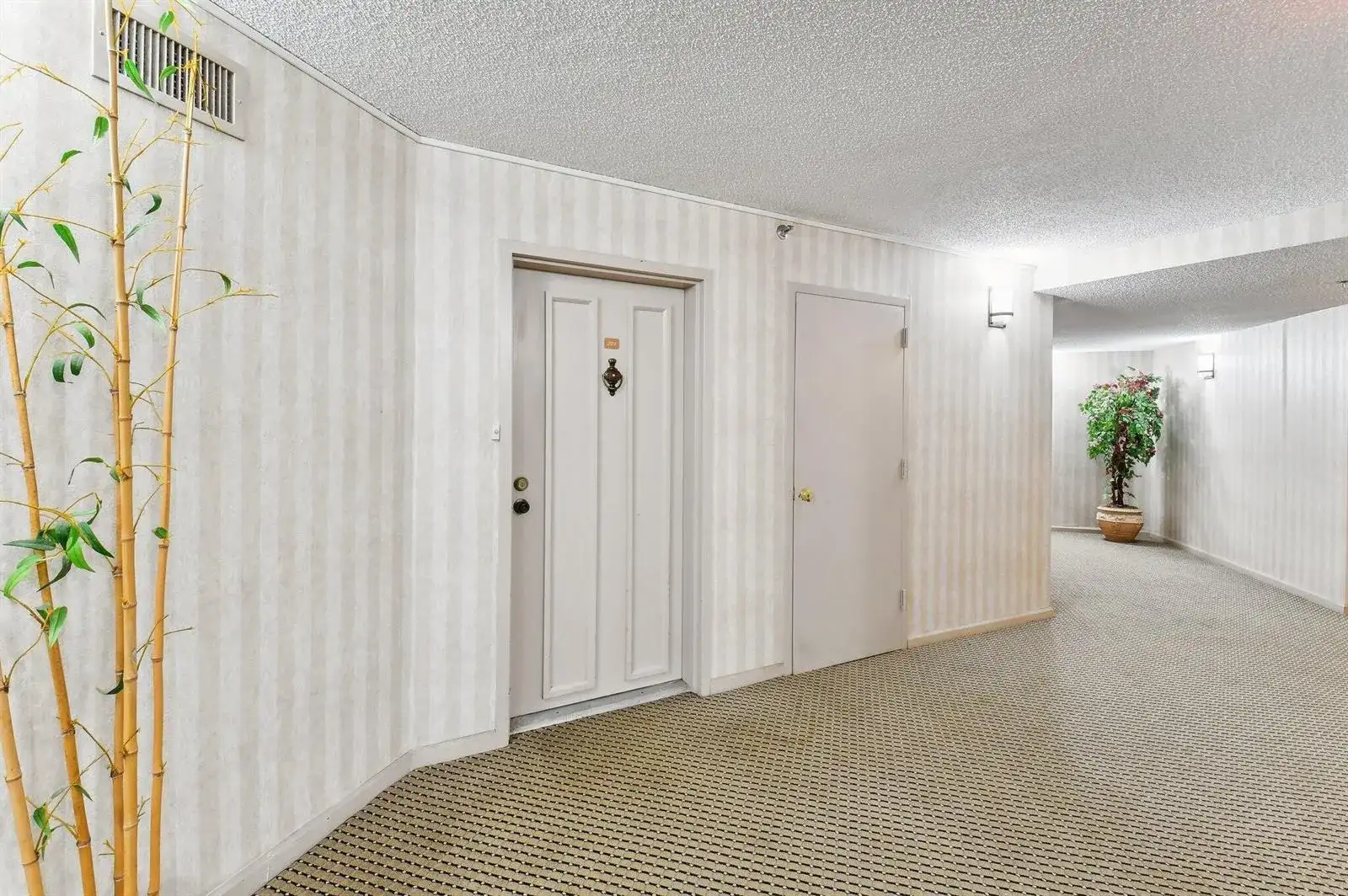 6463 La Costa Drive # 201, Boca Raton FL 33433 photo 2