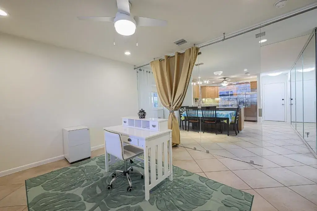 384 NW 23rd Street, Boca Raton FL 33431 photo 3