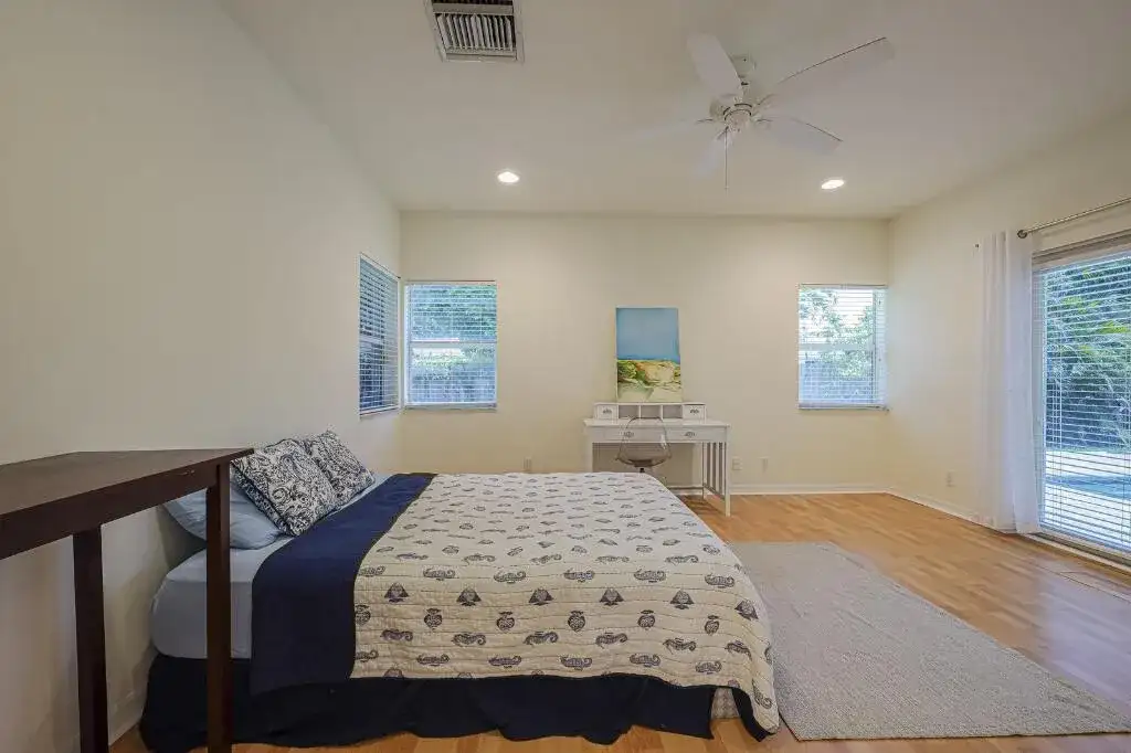 384 NW 23rd Street, Boca Raton FL 33431 photo 4