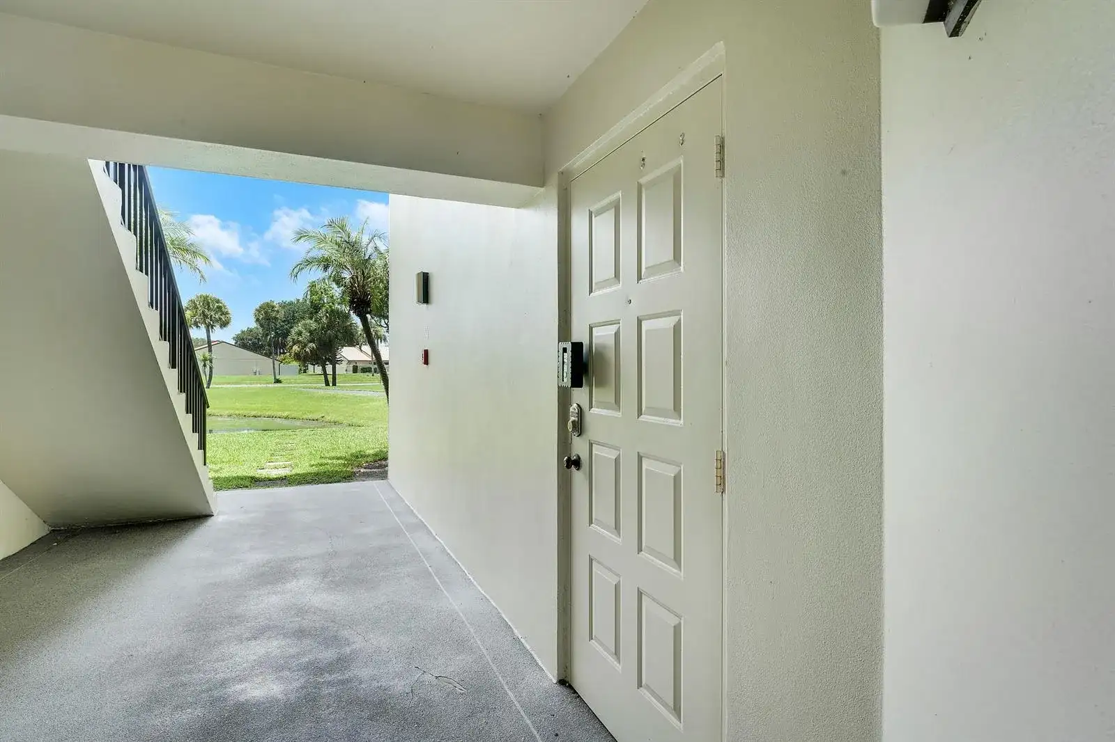 1112 Green Pine Boulevard # G1, West Palm Beach FL 33409 photo 2