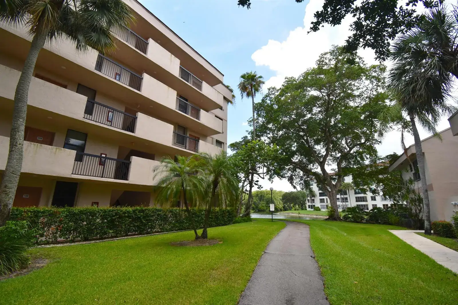 2768 S Carambola Circle S # 302, Coconut Creek FL 33066 photo 2