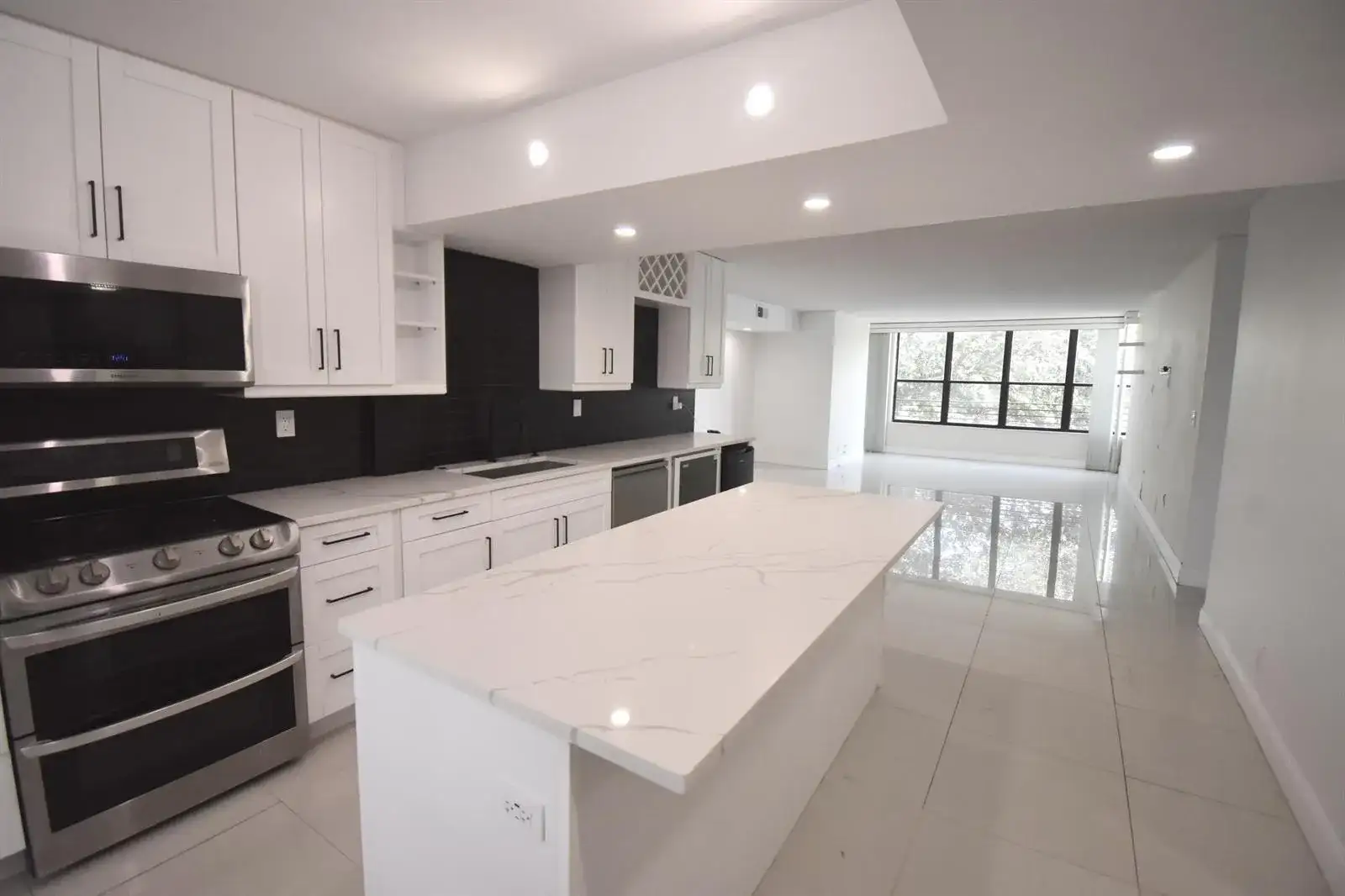 2768 S Carambola Circle S # 302, Coconut Creek FL 33066 photo 5