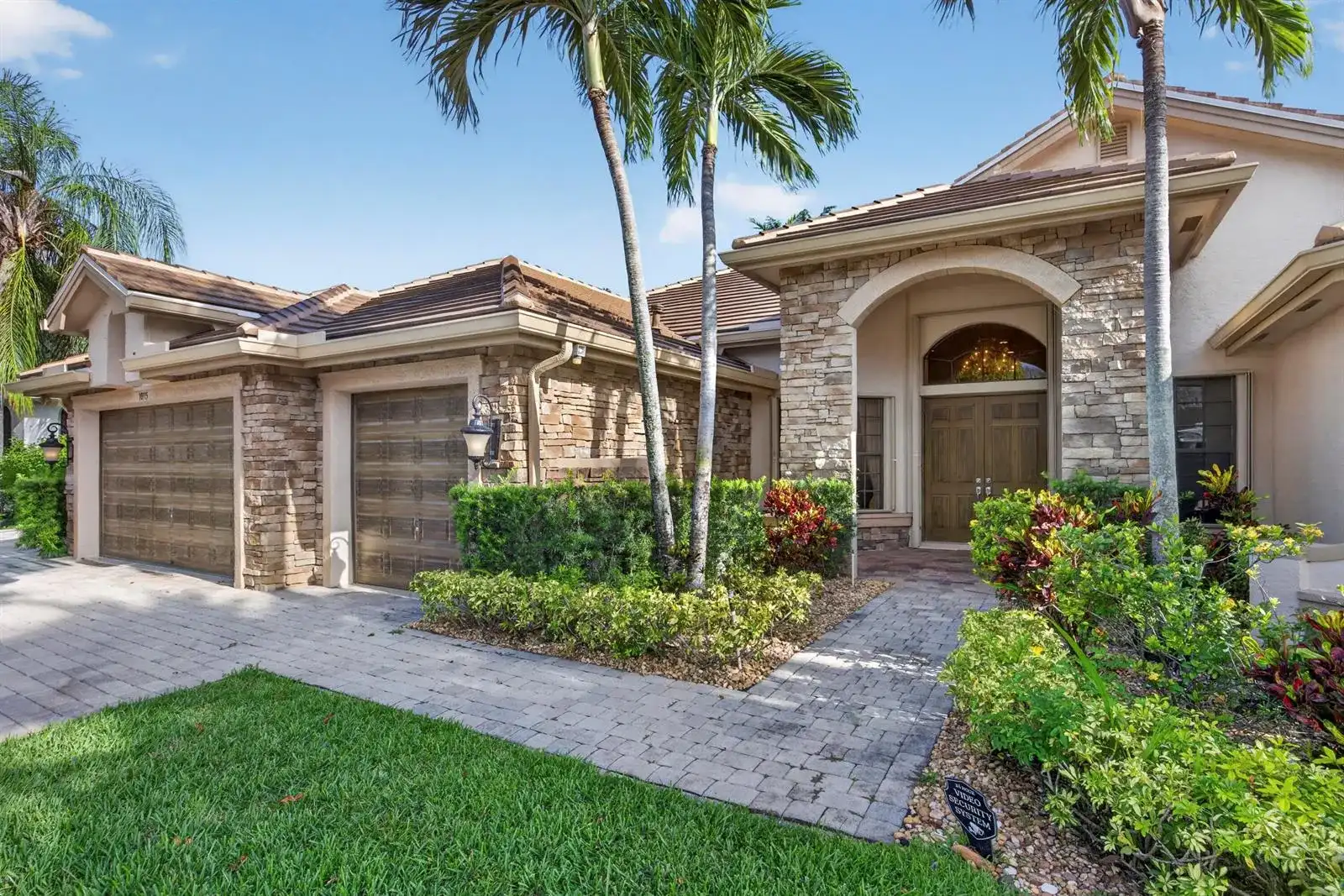10715 Versailles Boulevard, Wellington FL 33449
