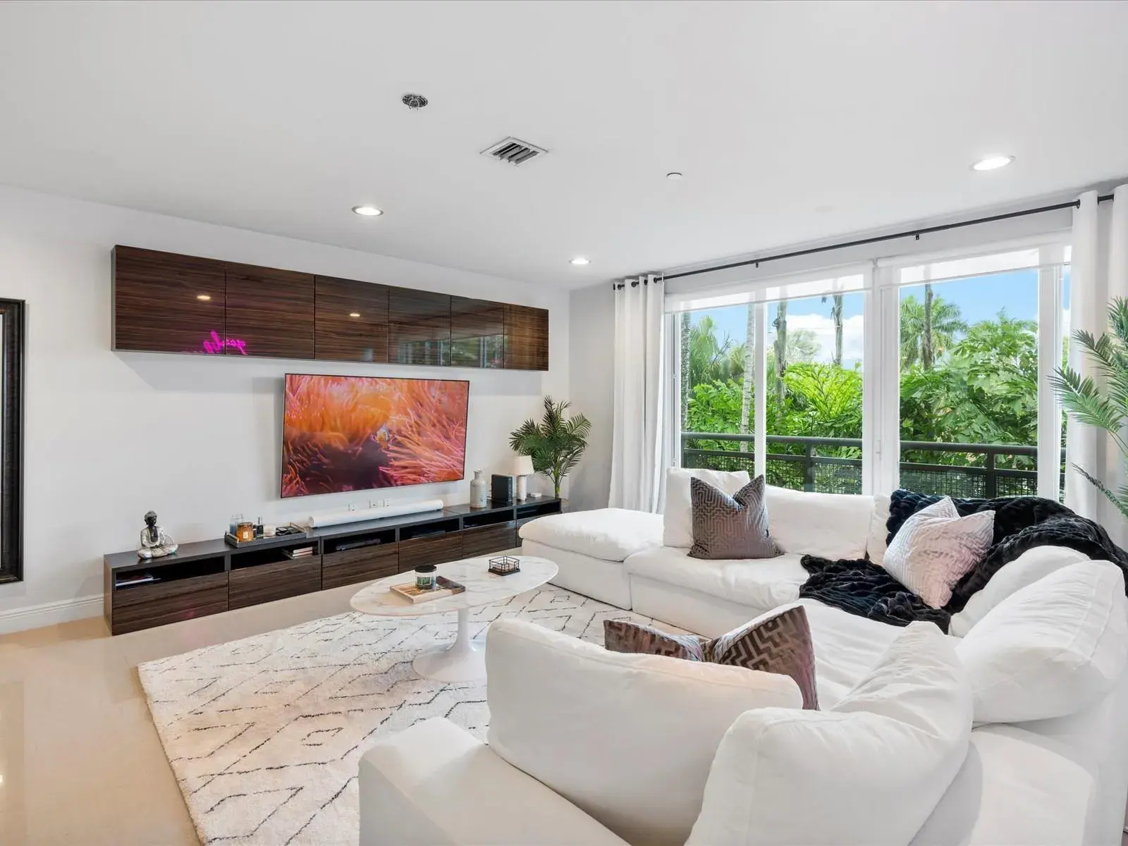 832 NE 19TH Avenue # 832, Fort Lauderdale FL 33304