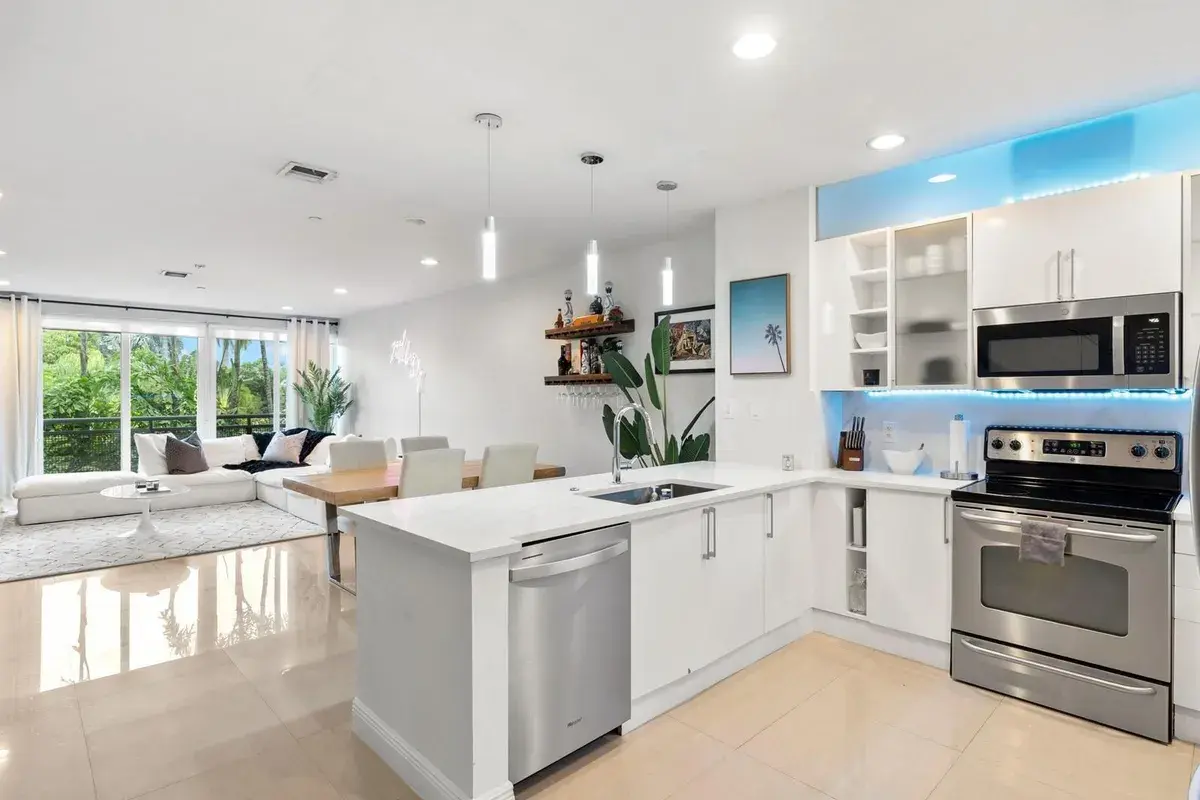 832 NE 19TH Avenue # 832, Fort Lauderdale FL 33304