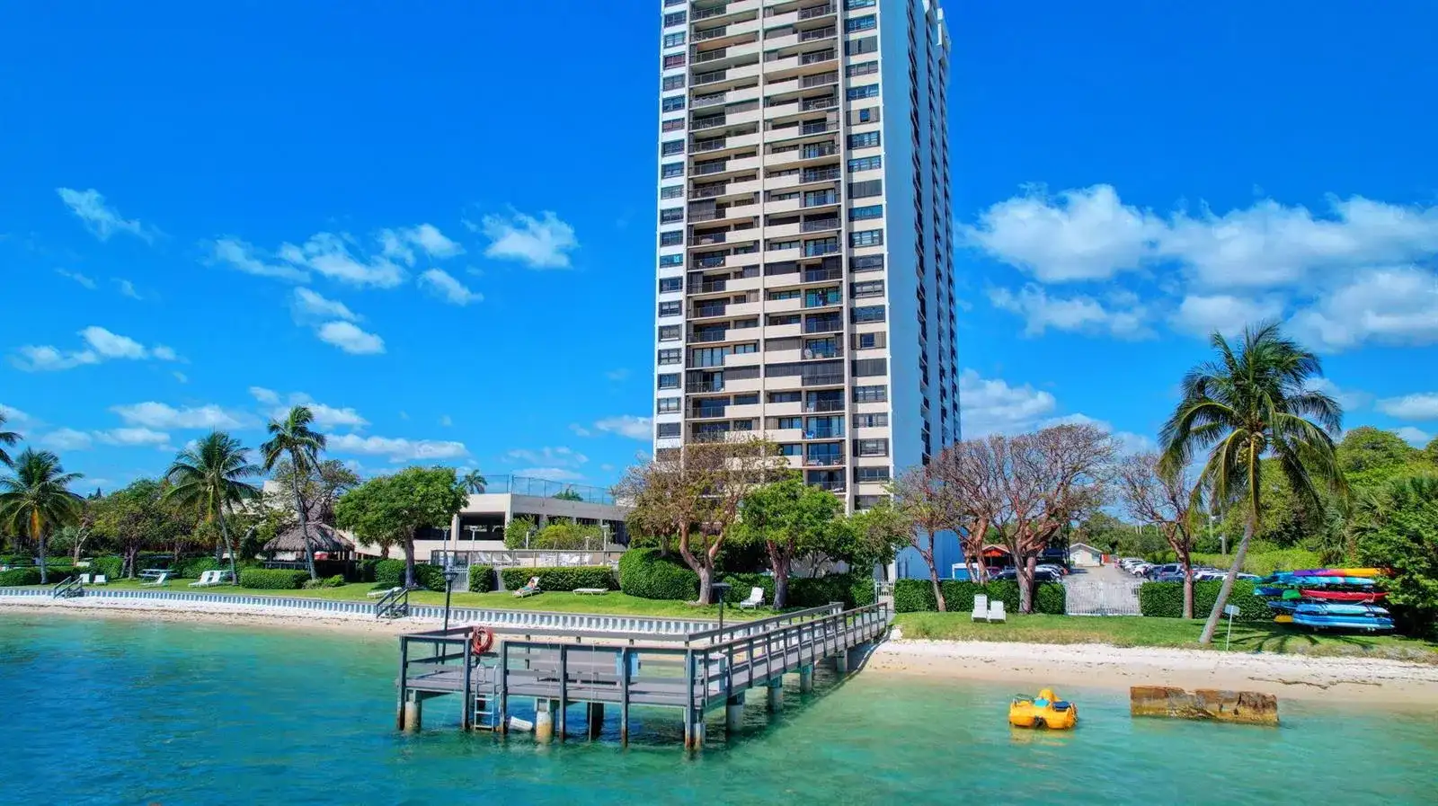 5600 N Flagler Drive Unit 207, West Palm Beach FL 33407 photo 2