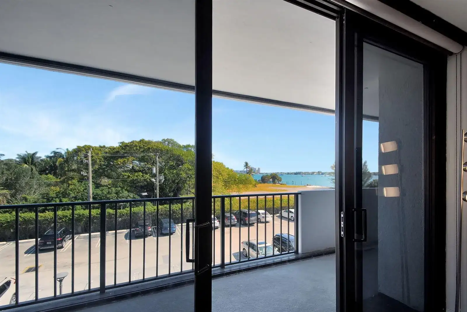 5600 N Flagler Drive Unit 207, West Palm Beach FL 33407 photo 4