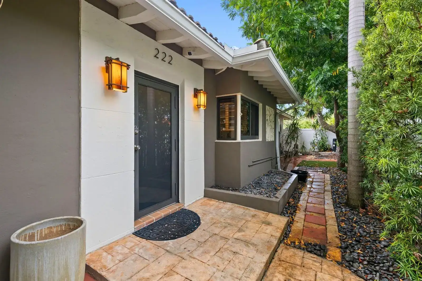 222 SE 16th Avenue, Fort Lauderdale FL 33301 photo 2