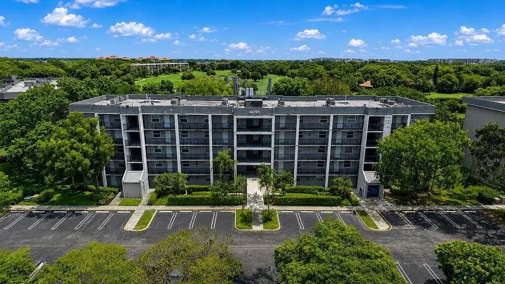 4091 Cypress Reach Court # 403, Pompano Beach FL 33069