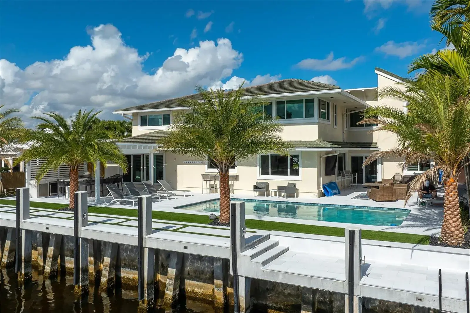 39 Castle Harbor Isle Drive, Fort Lauderdale FL 33308