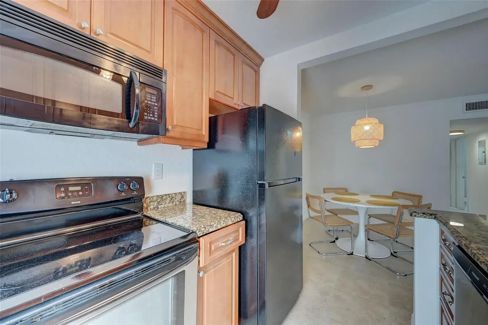 2020 NE 56TH Street # 204, Fort Lauderdale FL 33308 photo 3