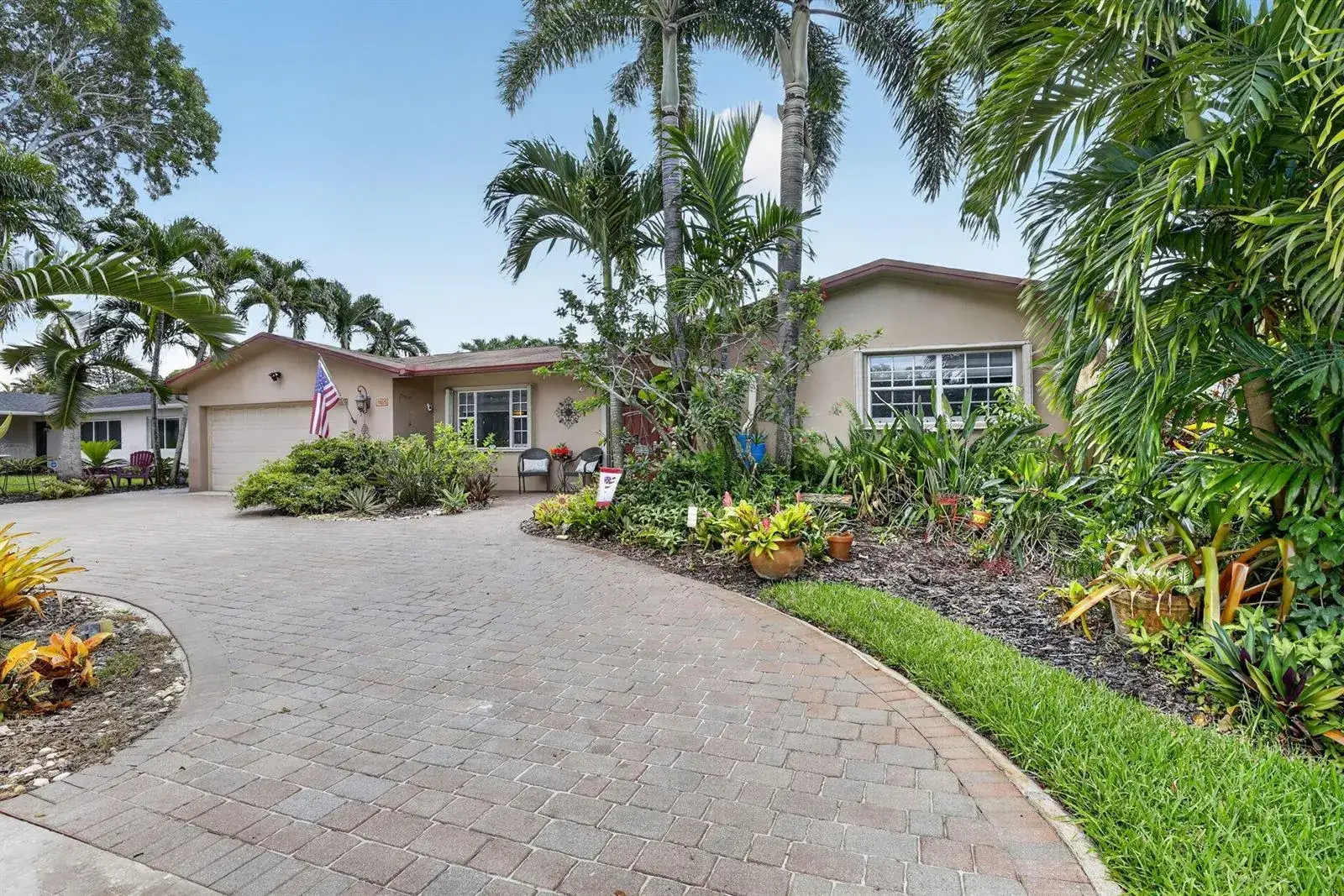 1851 NW 106TH Avenue, Pembroke Pines FL 33026