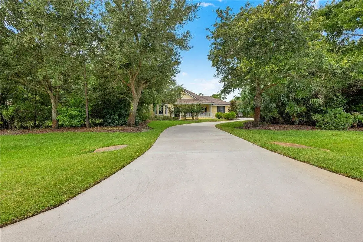 7900 Saddlebrook Drive, Port St. Lucie FL 34986 photo 4