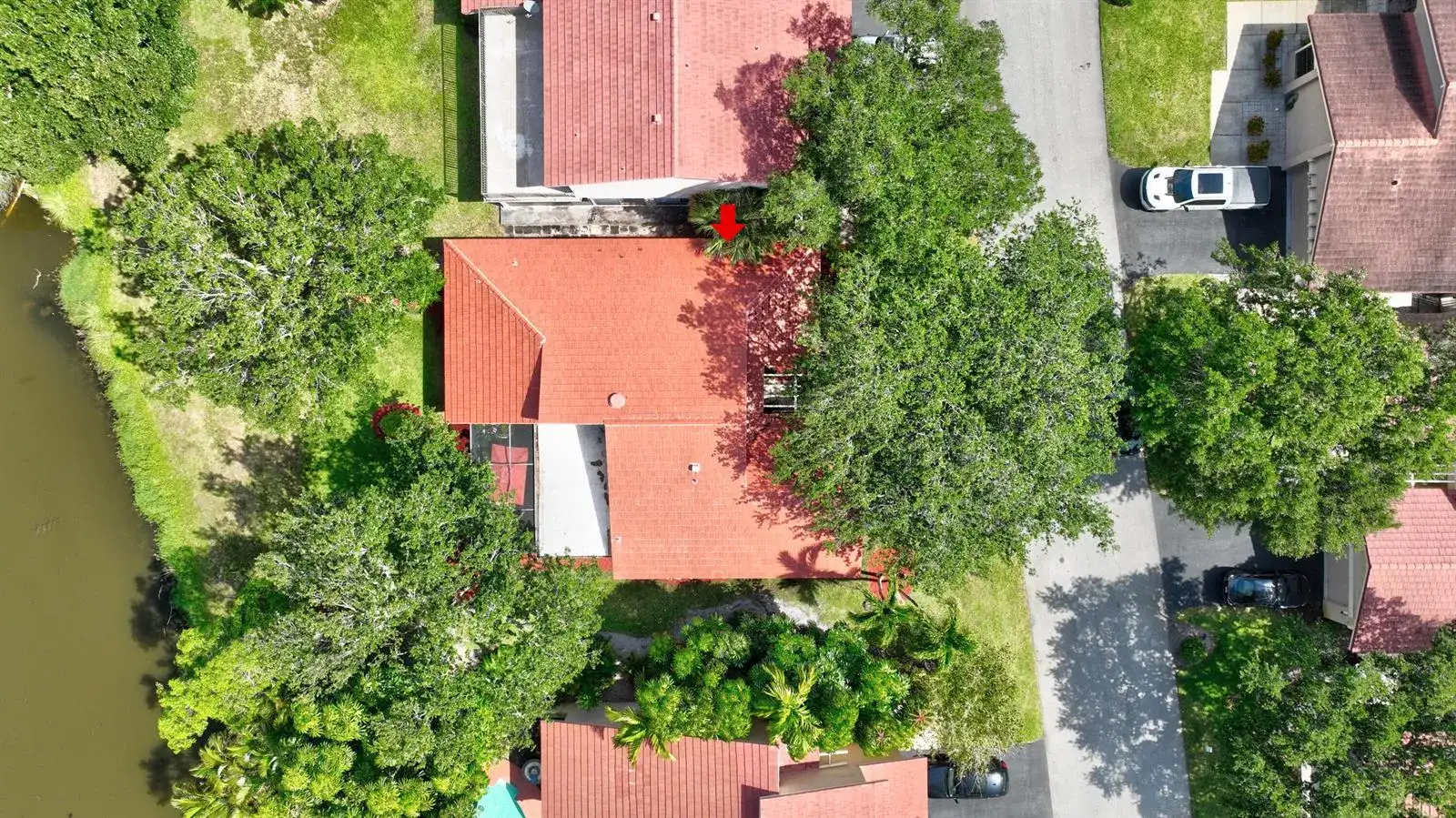 627 Hollows Circle, Deerfield Beach FL 33442 photo 2