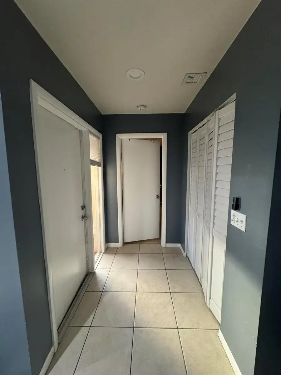 8016 AMBACH Way # 18D, Hypoluxo FL 33462 photo 4