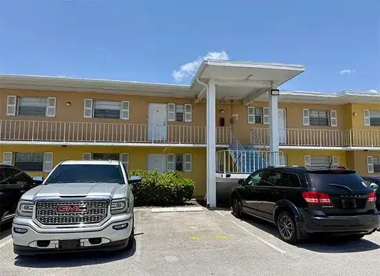 1505 CRESCENT Circle # A12, Lake Park FL 33403 photo 2