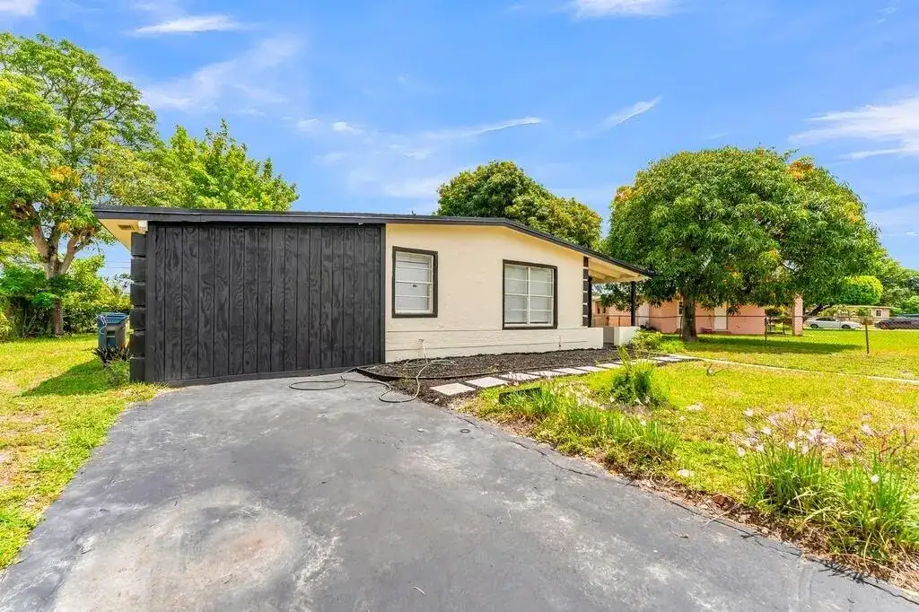 3411 NW 5th Court, Lauderhill FL 33311 photo 2