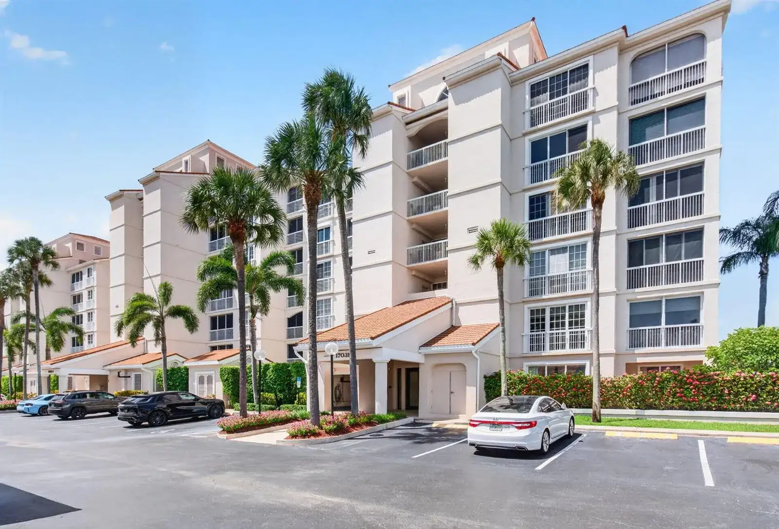 17031 Boca Club Boulevard # 104A, Boca Raton FL 33487 photo 3