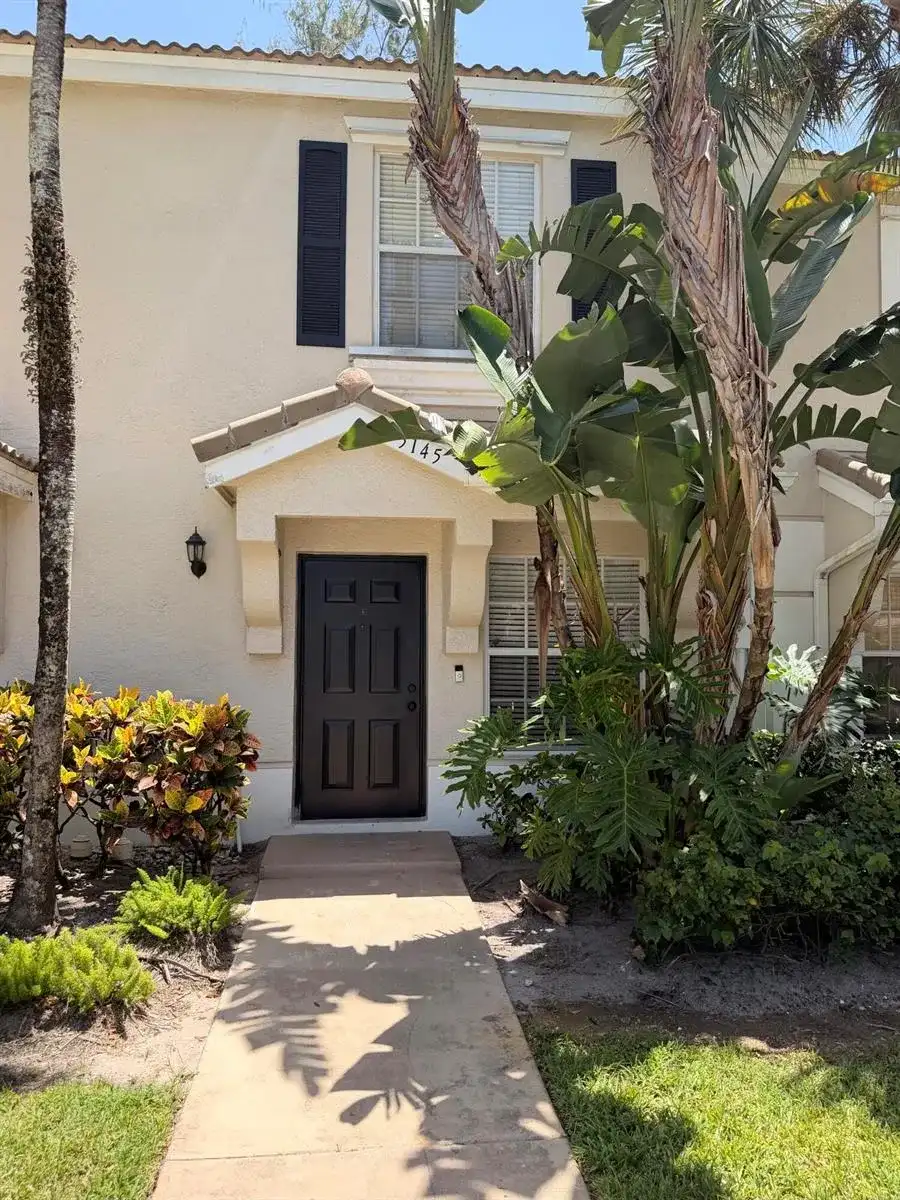 5145 Palmbrooke Circle, West Palm Beach FL 33417