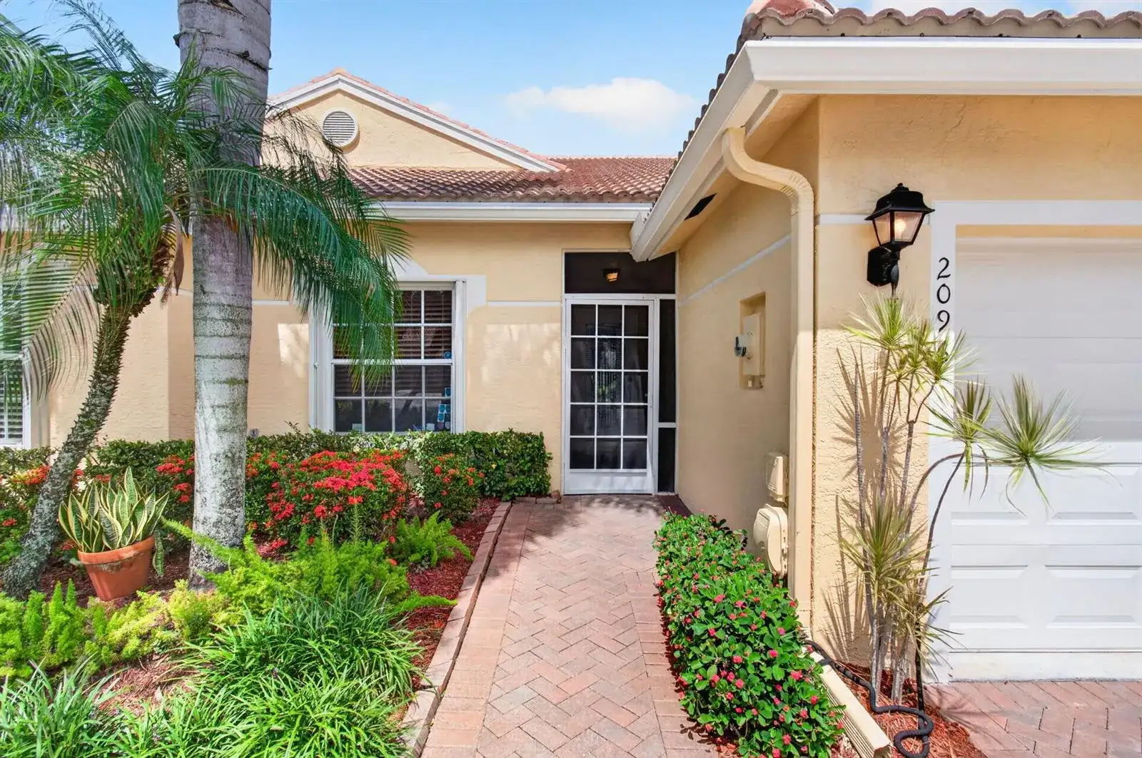 2096 STONINGTON Terrace, West Palm Beach FL 33411 photo 3