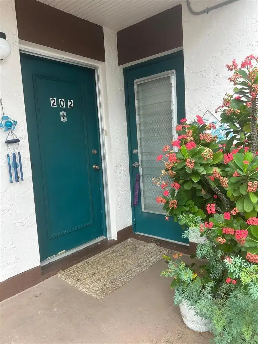 3 Greenway Village N # 202, Royal Palm Beach FL 33411 photo 3