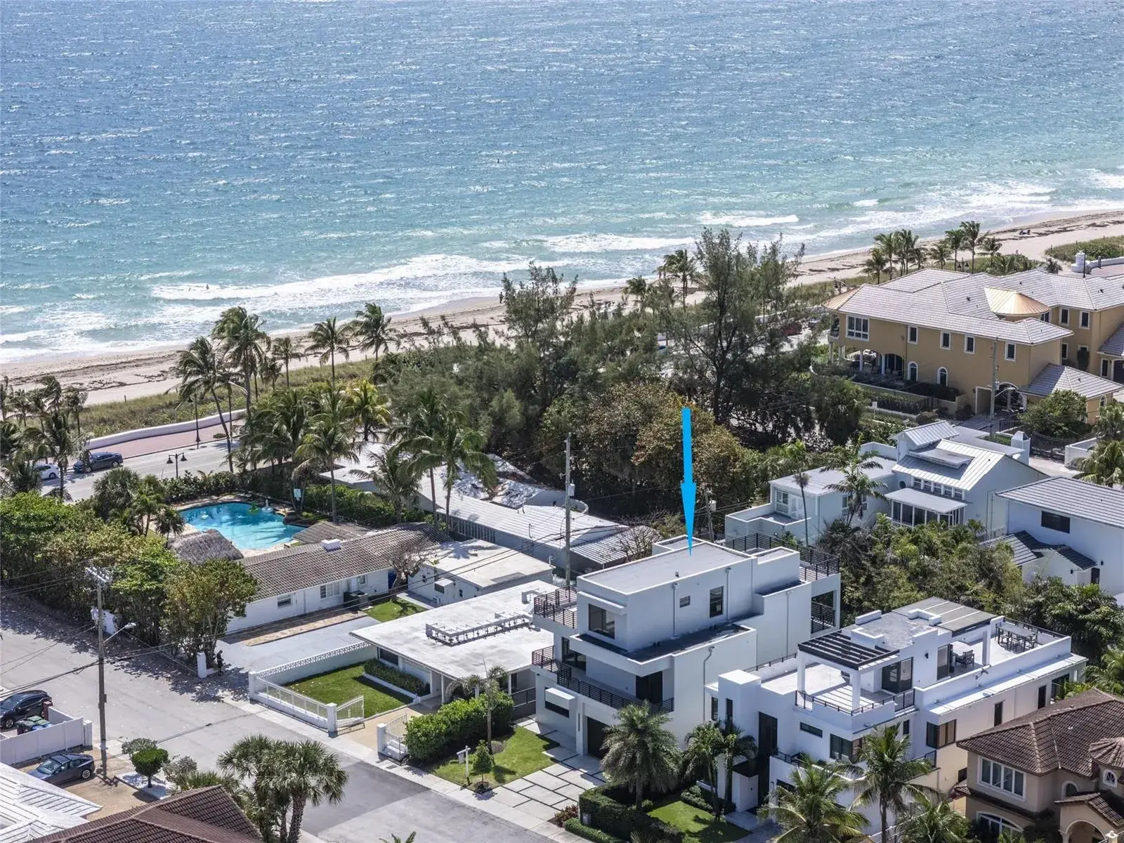 3320 NE 17TH Street, Fort Lauderdale FL 33305