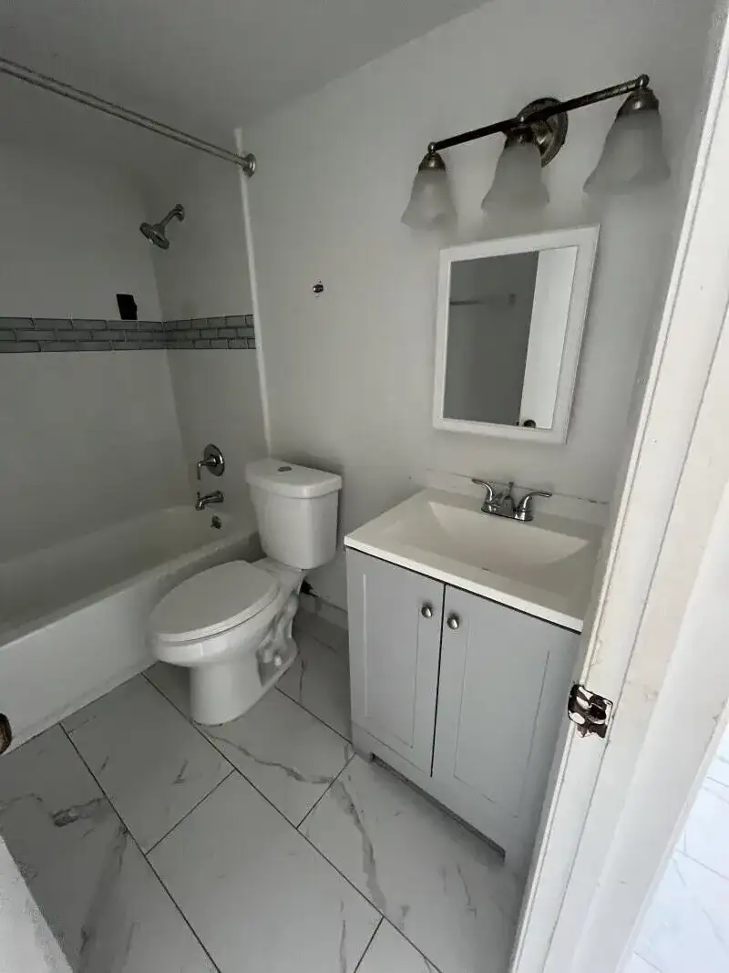 101 NE 41st Street # E87, Oakland Park FL 33334 photo 4