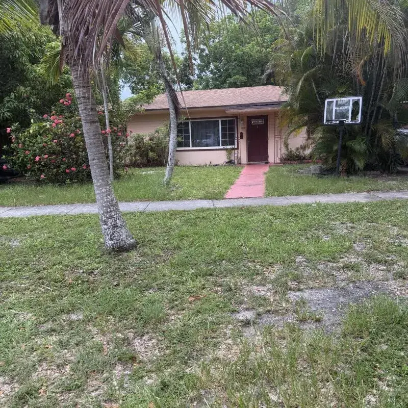 15100 NE 13th Avenue, North Miami Beach FL 33162